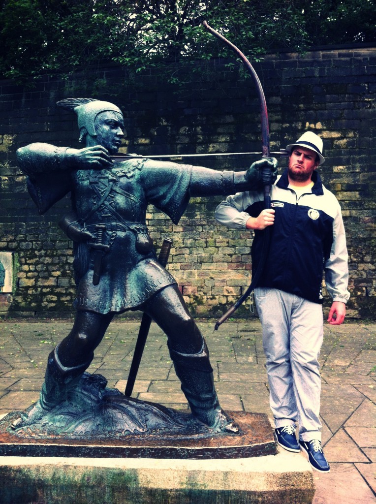 Robin Hood statue Nottingham Castle
