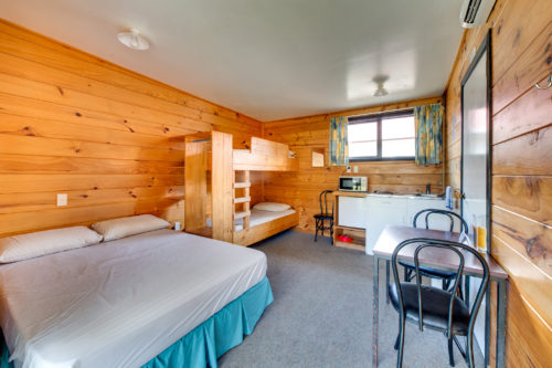 1123-Top10-Room21-0002
